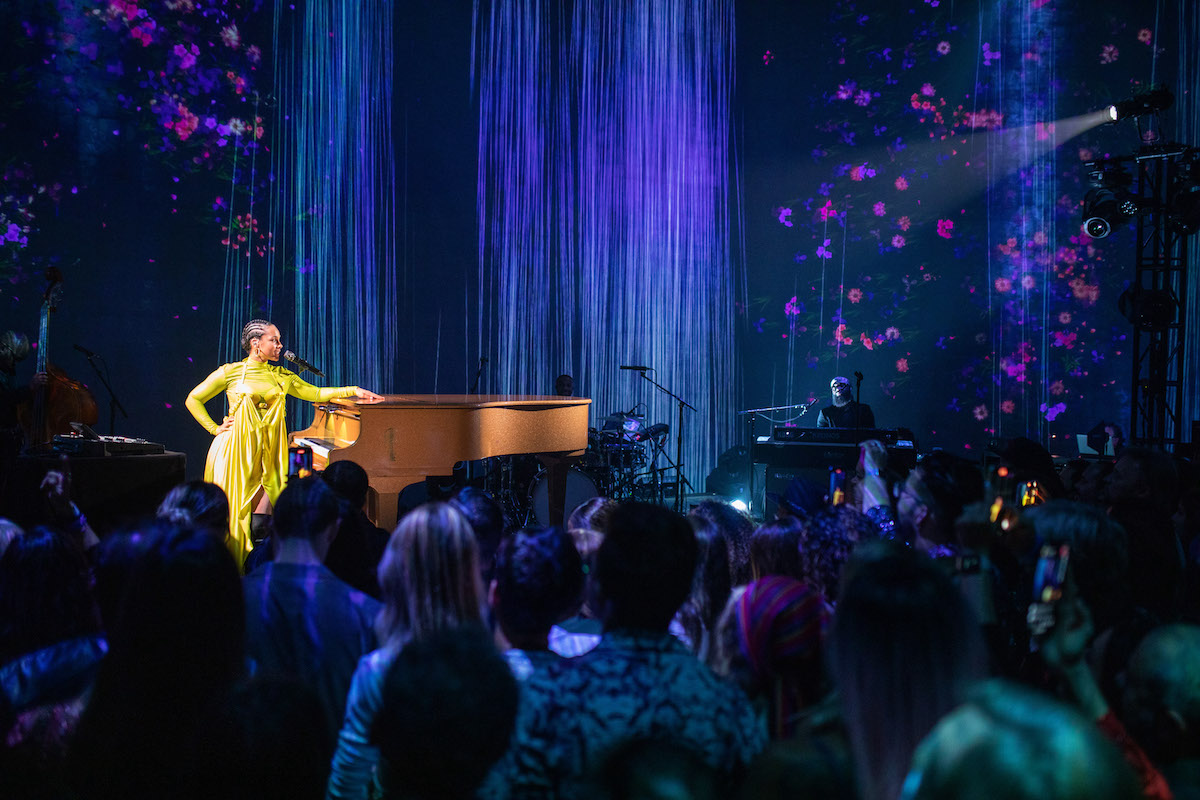 Alicia Keys performing at Secret Soire Photo World Red Eye