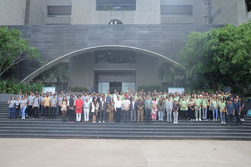 https://www.mangaloremirror.com/wp-content/uploads/2024/08/tedx-marwadi-university-inspires-students-with-a-kaleidoscope-of-ideas.jpg