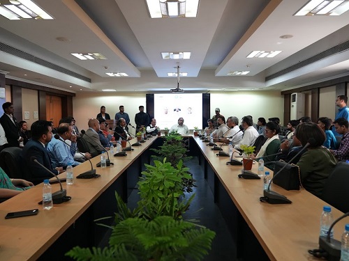 https://www.mangaloremirror.com/wp-content/uploads/2024/10/tech-mahindra-foundation-launches-tech-mahindra-smart-academy-for-digital-technologies-in-delhi-1.jpg